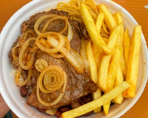 Marmitex Bife Acebolado